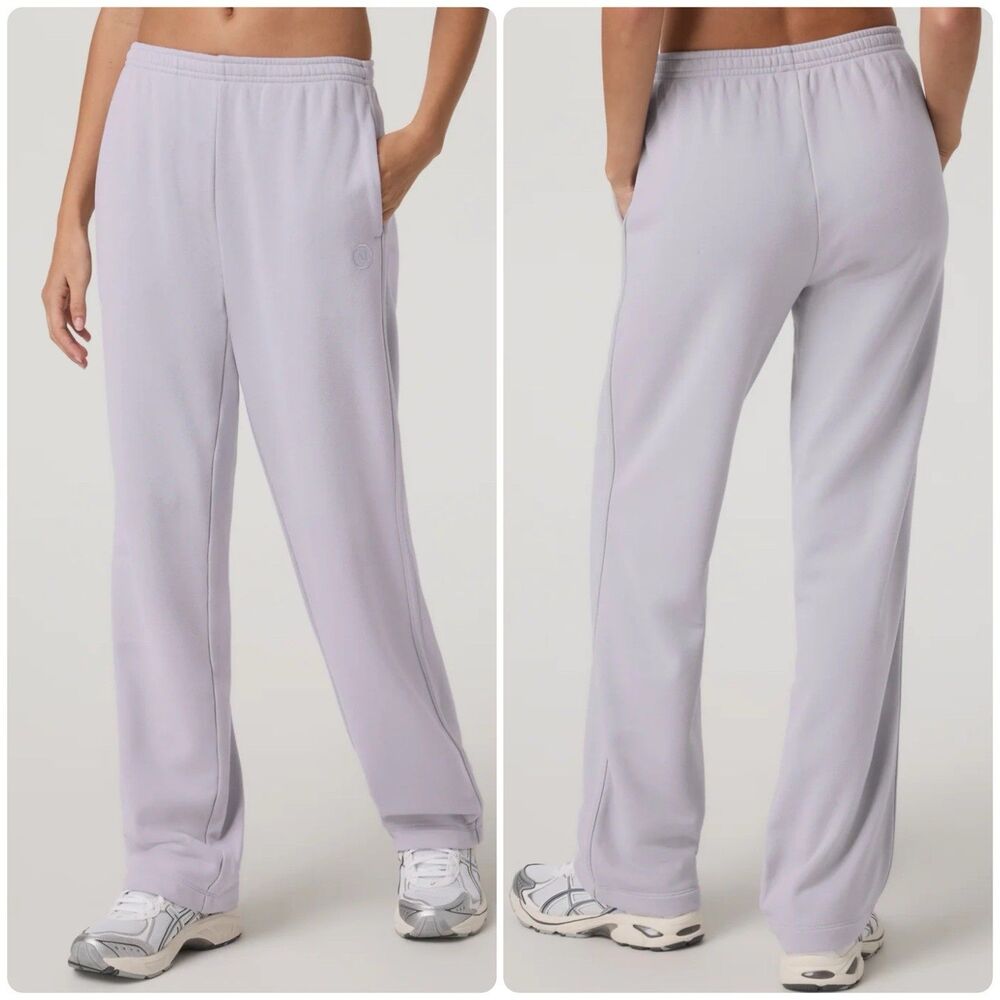 NWT Vuori Sedona Straight Leg Sweatpants in Lavender Ice Womens sz M